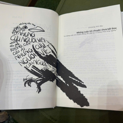 (Bìa cứng) NHỮNG CÂU THƠ KHÔNG CẦN CỨU AI NHƯNG CỨU NGƯỜI VIẾT – Nguyễn Tiến Thanh - NXB Hội Nhà Văn