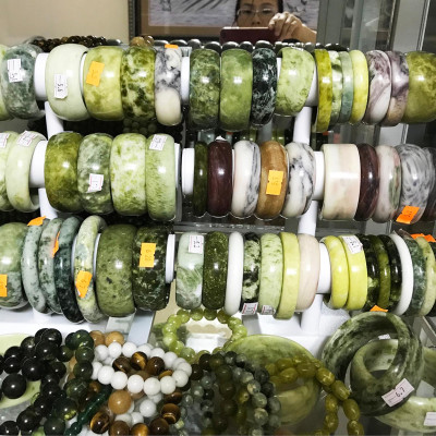 Vòng tay cẩm thạch bản 3cm màu xanh đen size 6.7cm cho người mệnh Hỏa và Mộc.VONGCAO6.7cm