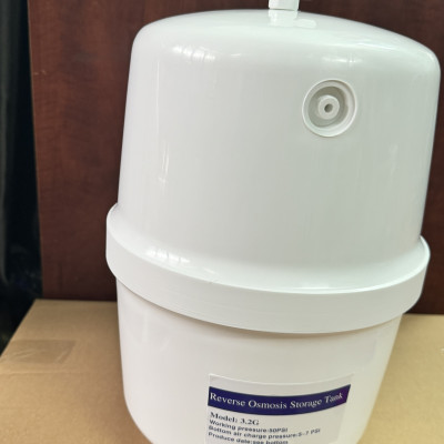 Bình áp nhựa 8 lít (3.2G) dùng cho máy lọc nước RO các loại- kèm van bình áp/ Hàng chính hãng