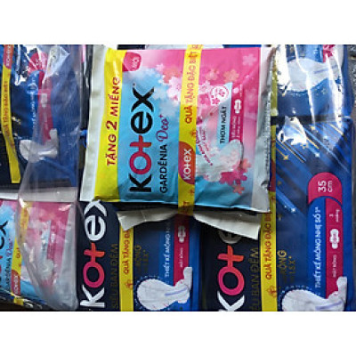 Mỗi Gói Tặng Thêm 2 Miếng Hoa Anh Đào - Combo 2 Gói Băng Vệ Sinh Kotex Siêu Ban Đêm 35cm - Mỗi Gói 3 Miếng - HSD luôn mới
