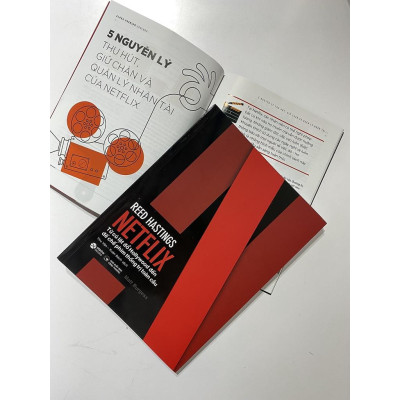 Netflix - Từ Cú Lật Đổ Hollywood Đến Đế Chế Phim Thống Trị Toàn Cầu - Bản Quyền