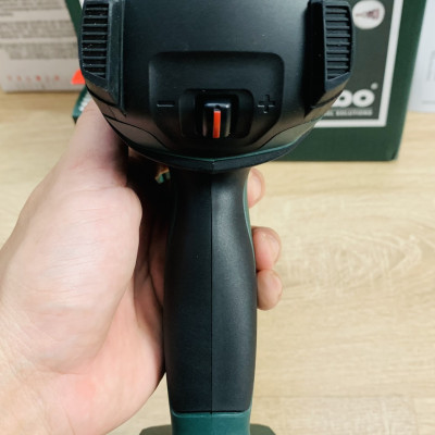 Máy Thổi Hơi Nóng Dùng Pin Metabo HG 18 LTX 500