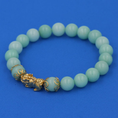Vòng chuỗi đeo tay Đá Ngọc Bích Xanh 8 ly - cẩn Tỳ Hưu Phong Thủy inox vàng VGBXTHHKV8 - hợp mệnh Mộc, mệnh Hỏa