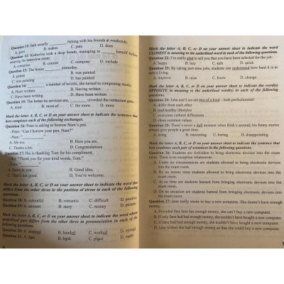 Sách - 54 bộ đề Tiếng Anh luyện thi THPT Quốc gia