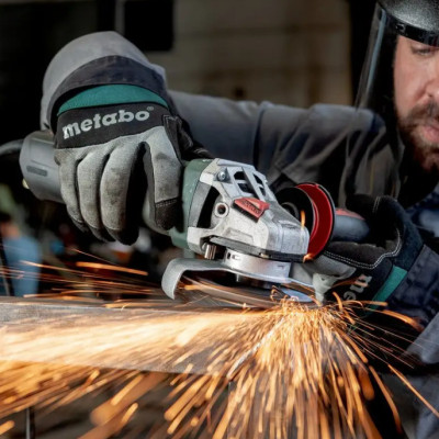 Máy Mài Góc Metabo WE 2400-230