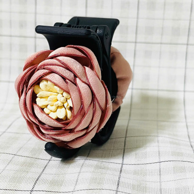 Kẹp tóc càng cua 3 răng đính hoa hồng vải màu xanh đậm kiểu Hàn Quốc