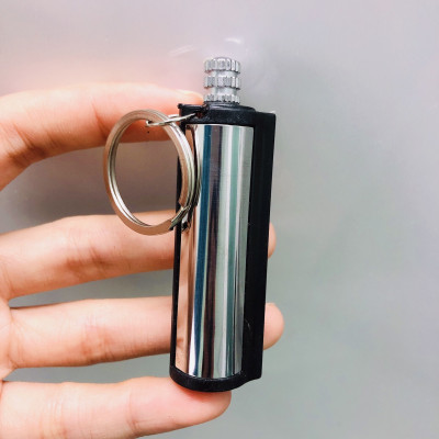 Hột quẹt bật lửa móc khóa diêm xăng sinh tồn hình Trụ Tròn - xài xăng