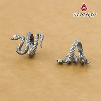 Charm bạc hình rắn xỏ ngang - Ngọc Quý Gemstones