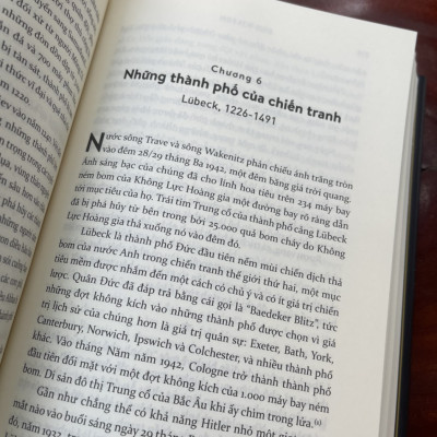 METROPOLIS - Lịch Sử Phát Triển Đô Thị, Phát Minh Lớn Nhất Của Loài Người – Ben Wilson – Hoàng Đức Long dịch – Nhã Nam – NXB Thế Giới