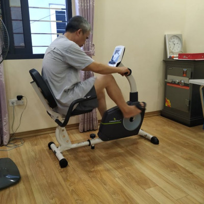 Xe đạp tập thể dục có tựa lưng BC66013 dành cho người già
