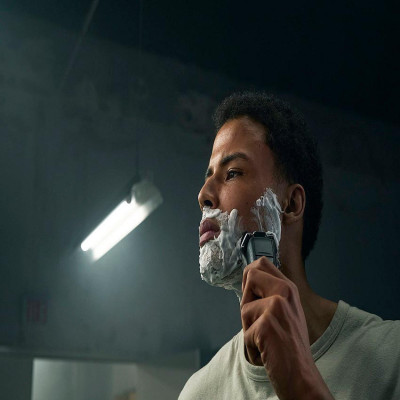 Máy cạo râu khô và ướt Philips S5880/20 đầu cạo linh hoạt 360 độ, tích hợp đầu tỉa tóc mai, bảo hành 24 tháng - Hàng chính hãng