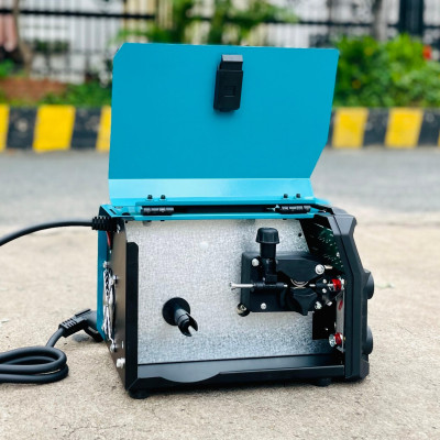 MÁY HÀN MIG 3 CHỨC NĂNG CLASSIC MIG250CL (HÀN MIG CÓ KHÍ/ KHÔNG KHÍ/ HÀN QUE) - HÀNG CHÍNH HÃNG