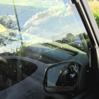 Chai xịt vệ sinh làm sạch và trong kính Sonax 338241 dung tích 500ml 