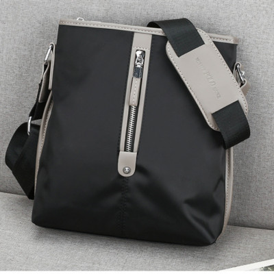 Túi đeo chéo nam thời trang cao cấp phong cách mới