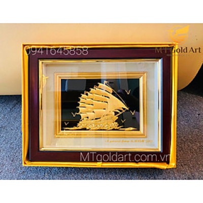 Tranh Thuyền Dát Vàng
