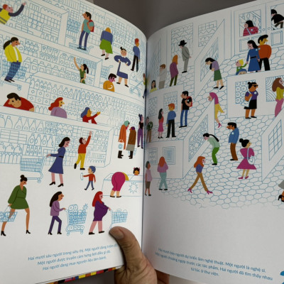 (Bìa cứng in màu toàn bộ) AI AI CŨNG TÍNH - Giải thưởng Văn học Thiếu nhi và Thanh thiếu niên Bắc Âu 2019 - Kristin Roskifte - Hoàng My dịch - Nhã Nam - NXB Thế giới