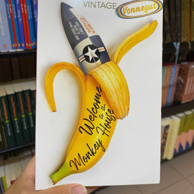 Sách - Welcome To The Monkey House by Kurt Vonnegut | Ngoại văn Nhập khẩu / English Fiction