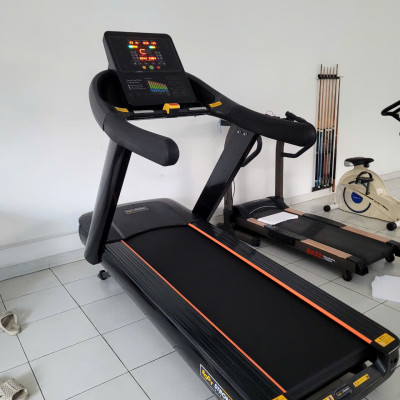 MÁY CHẠY BỘ USGW 8800 INVERTER