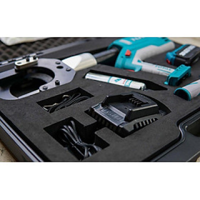 MÁY ÉP COS THỦY LỰC 12KN PIN 20V (KÈM 2 PIN LITHIUM-ION 20V/4.0AH) TOTAL TCTLI2002 - HÀNG CHÍNH HÃNG