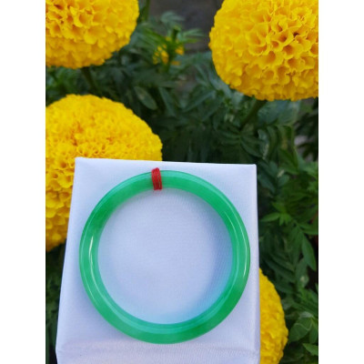 Vòng Tay Nữ Mới Đá Cẩm Thạch Đ Đẹp 52mm x cọng 7mm Xanh lá tươi nữ mệnh mộc hỏa 51kg - 57kg đeo ạ