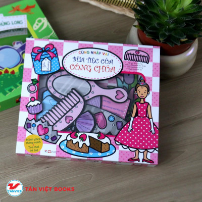 Sách - Cùng Nhập Vai - Bữa Tiệc Của Công Chúa - Tân Việt Books