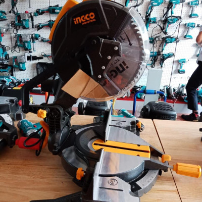 MÁY CẮT NHÔM 1800W 255MM INGCO BM2S18004T - HÀNG CHÍNH HÃNG