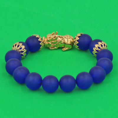 Vòng đeo tay Thạch Anh Xanh Dương mờ 12 ly - cẩn Tỳ Hưu Phong Thủy inox vàng VTAXDMTHBKV12