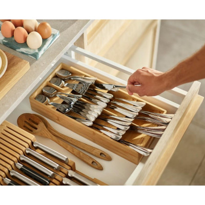 Khay sắp xếp dao kéo nhiều tầng tiện dụng tiết kiệm không gian bằng tre Joseph Joseph - 009866