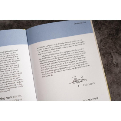 Sách - Cẩm Nang Sinh Tồn - Kỹ Năng Sống Còn Cho Các Cuộc Phiêu Lưu Nơi Hoang Dã - Đinh Tị Books