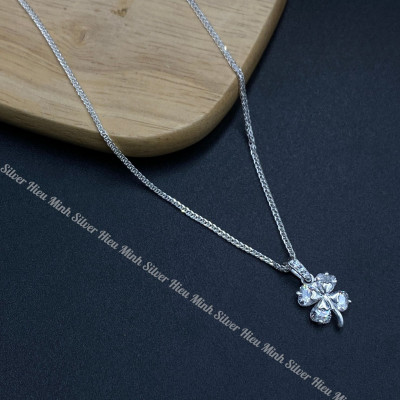 Dây Chuyền Bạc 925 Cỏ 4 Lá Đính Đá Bạc Hiểu Minh DMD543 