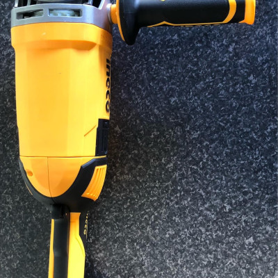 MÁY MÀI GÓC 2400W 180MM (7") INGCO AG24008 - HÀNG CHÍNH HÃNG