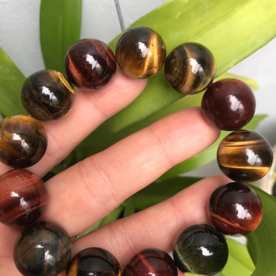 VÒNG ĐẸP ĐÁ MẮT HỔ TỰ NHIÊN 16MM NAM ĐEO A1