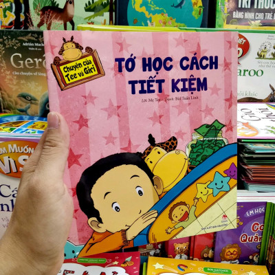Chuyện Của Tee Và Giri: Tớ Học Cách Tiết Kiệm