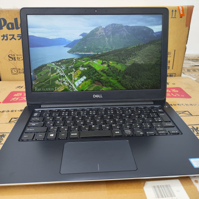 Laptop Dell Vostro 5370 (i5-8250U/ Ram 8GB/ SSD 256GB/ 13.3"FHD /Sliver/ W10/FG/Key_led) - HÀNG CHÍNH HÃNG