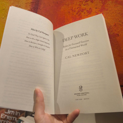 Sách - Deep Work: Rules for Focused Success in a Distracted World by Cal Newport