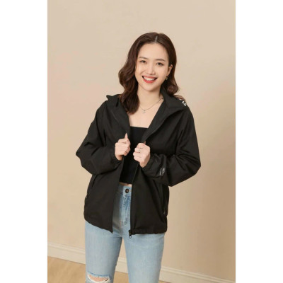 Áo khoác gió cách nhiệt phối mũ gọn gàng túi to rộng. Form unisex cho nữ nam. SIZE L MÀU XANH