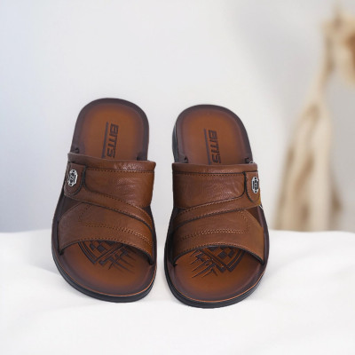 Dép quai ngang Biti