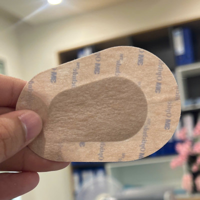 Hộp 20 miếng dán mắt 3M 1539 hỗ trợ nhược thị cho trẻ trên 4 tuổi - cỡ lớn | Sản xuất tại Ba Lan