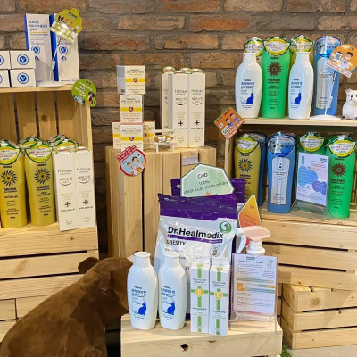 SỮA TẮM TRỊ NẤM VÀ VIÊM DA CHO CHÓ MÈO PRUNUS DR. MICOCHLODINE SHAMPOO 200ml