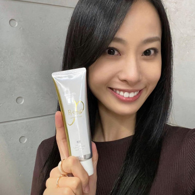 Kem Đánh Trắng Răng Cao Cấp Apagard Premio 53 G