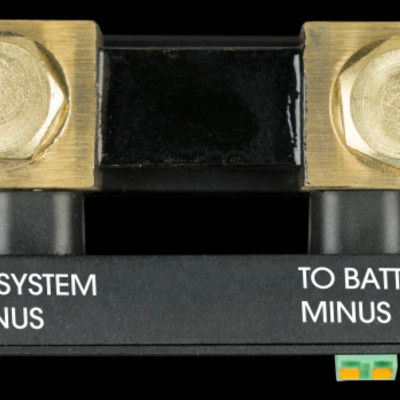 Bộ giám sát SmartShunt 500A/50mV của thương hiệu Victron Energy.