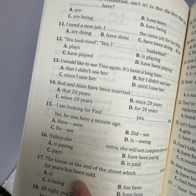 [Tái bản 2024] 600 ĐỘNG TỪ BẤT QUY TẮC - Trang Anh - Huy Hoàng - Nhà xuất bản Đại Học Bách Khoa