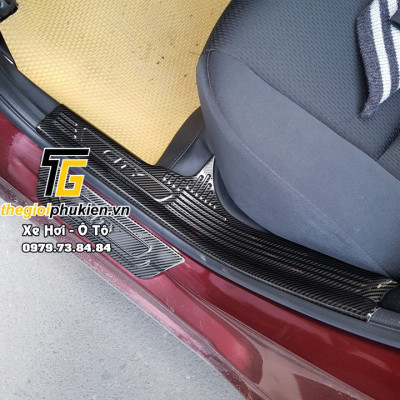 Ốp bậc cửa, nẹp bước chân, chống trầy bậc cốp Carbon xe Honda City 2021-2022 vân cacbon đẹp