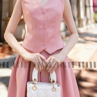 Set hồng áo gile chân váy xoè xếp ly NGADO , set áo váy xoè