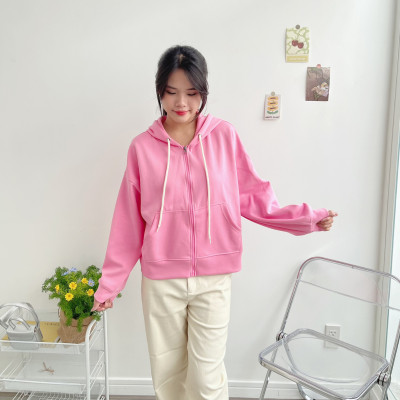 Áo khoác chất liệu thích hợp mùa hè nhiều màu sắc Henna Miều Est.2013