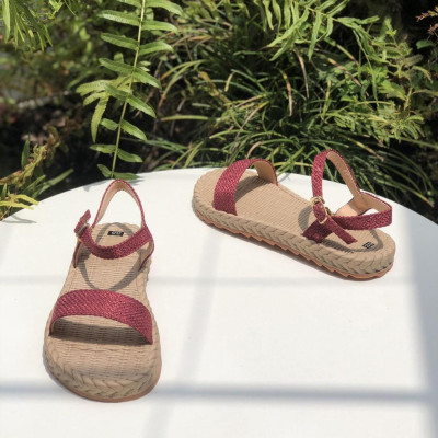 Sandal nữ hot trend  trẻ trung năng động 21423