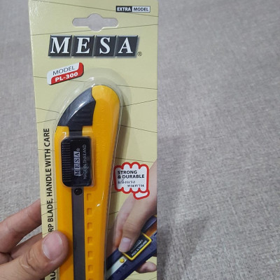 Dao Rọc Giấy Mesa PL-300 - Vàng