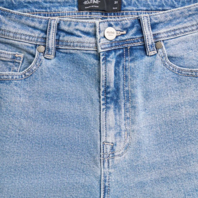 Quần jean nam RT màu xanh nhạt Form Slim - ROUTINE 10F24DPA019K | ROUTINE CÀ MAU