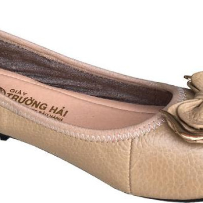 Giày búp bê nữ Trường Hải  màu kem da bò thật mềm mại , êm ái bền chắc,gắn nơ sang trọng, đế  cao su vững trãi, thiết kế hiện đại, tinh tế, thời trang BB013