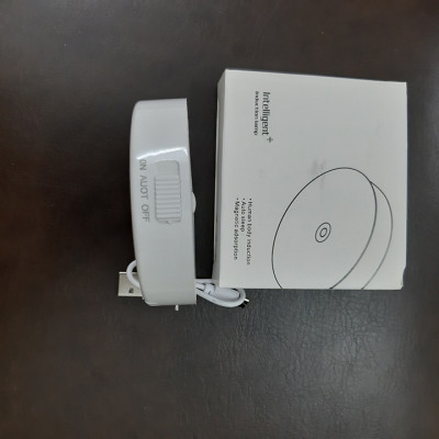 Đèn LED cảm biến chuyển động cảm biến thông minh, ánh sáng bảo vệ mắt, sạc pin USB đời mới, dán tường, tủ quần áo, cầu thang, phòng ngủ… Cảm Ứng không dây 